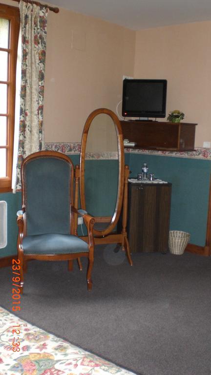 Auberge De L'Atre Quarré-les-Tombes Pokój zdjęcie